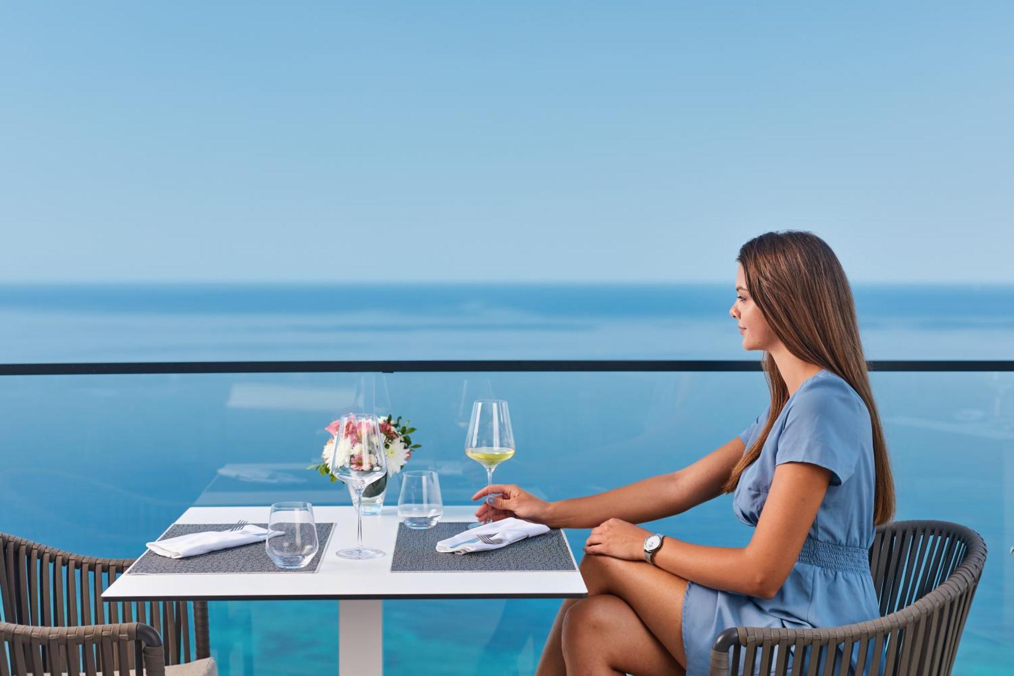 Ananti Resort, Residences & Beach Club - The Leading Hotels Of The World Sveti Stefan Exteriör bild