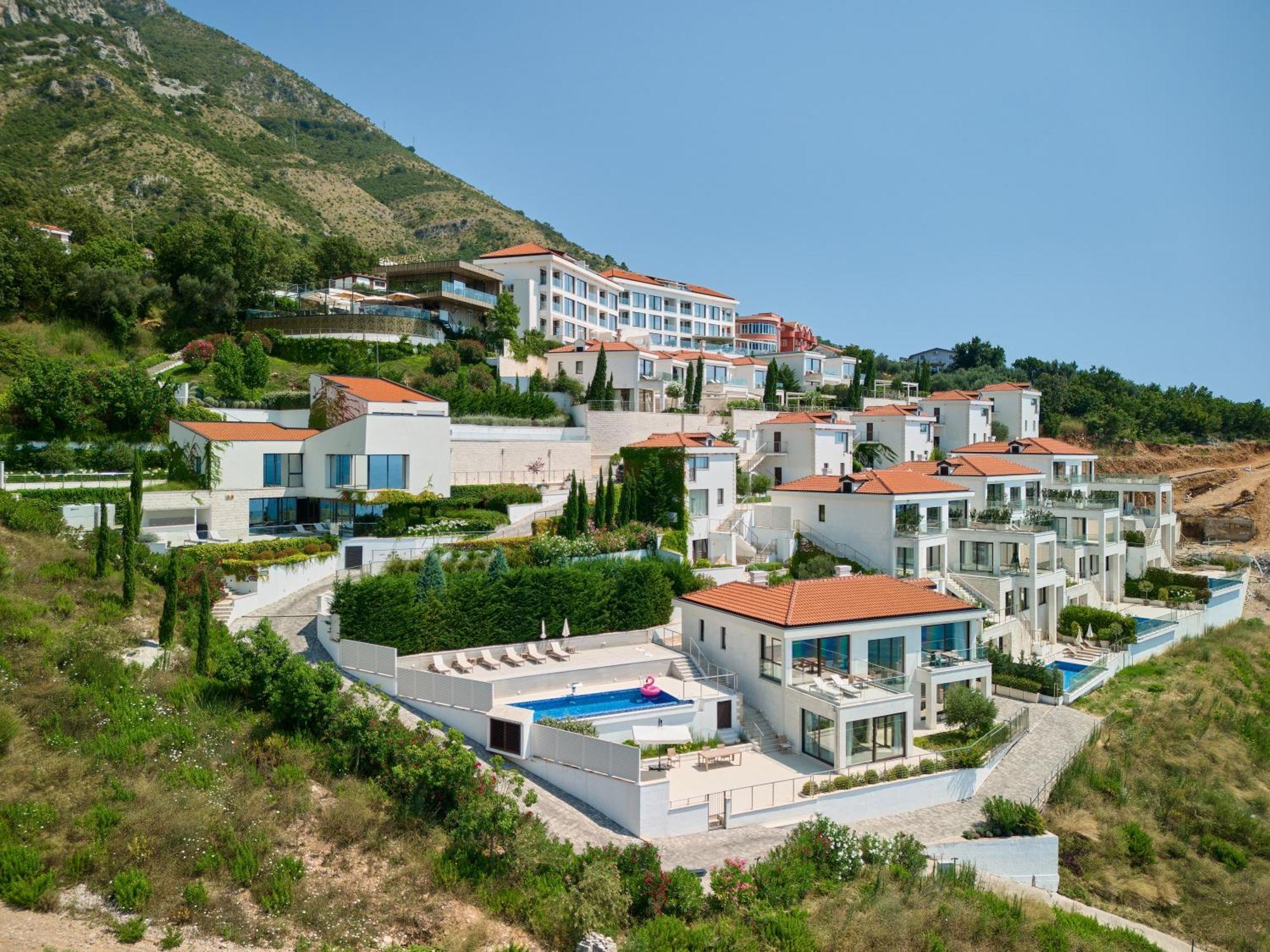 Ananti Resort, Residences & Beach Club - The Leading Hotels Of The World Sveti Stefan Exteriör bild
