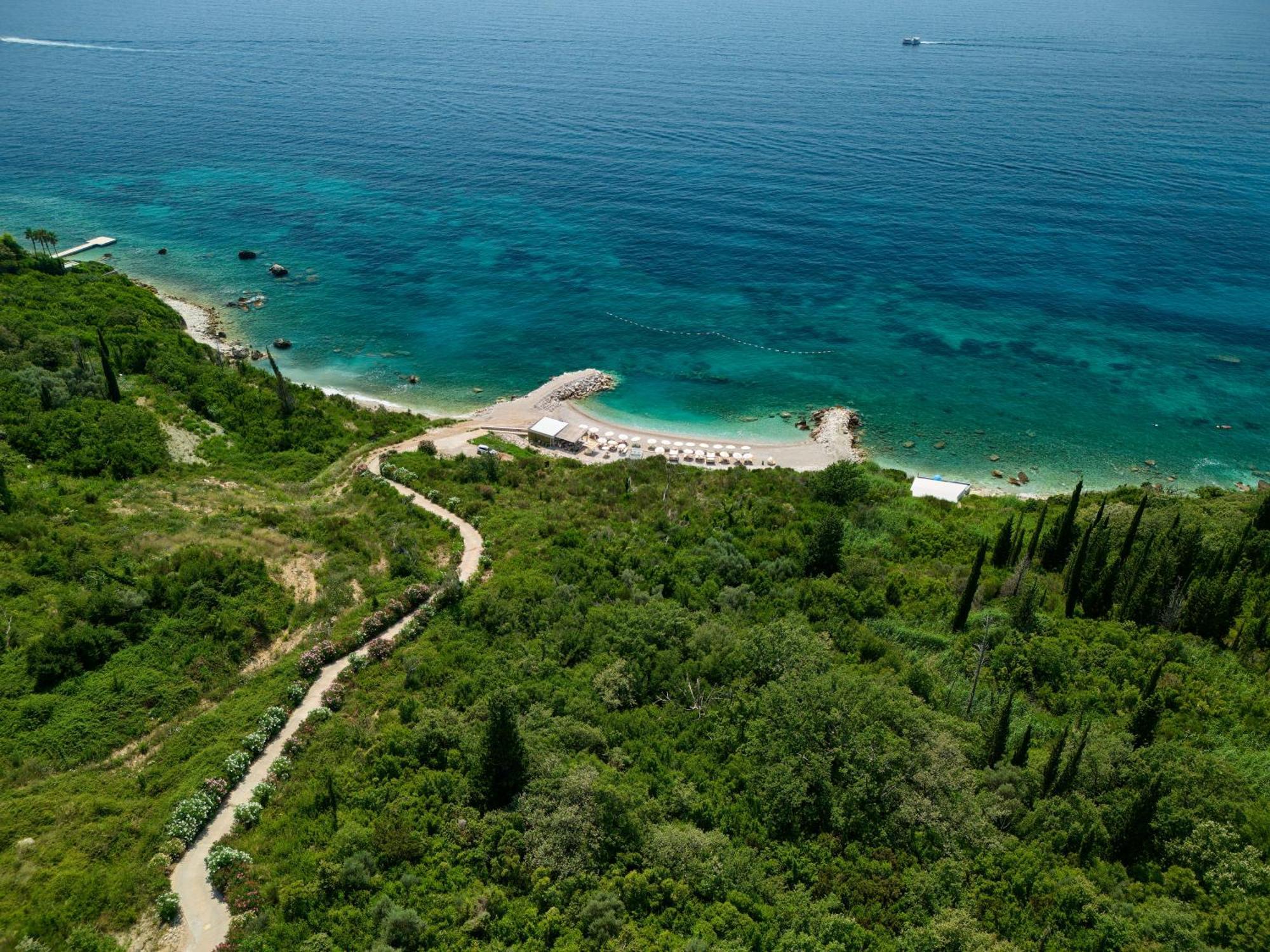 Ananti Resort, Residences & Beach Club - The Leading Hotels Of The World Sveti Stefan Exteriör bild