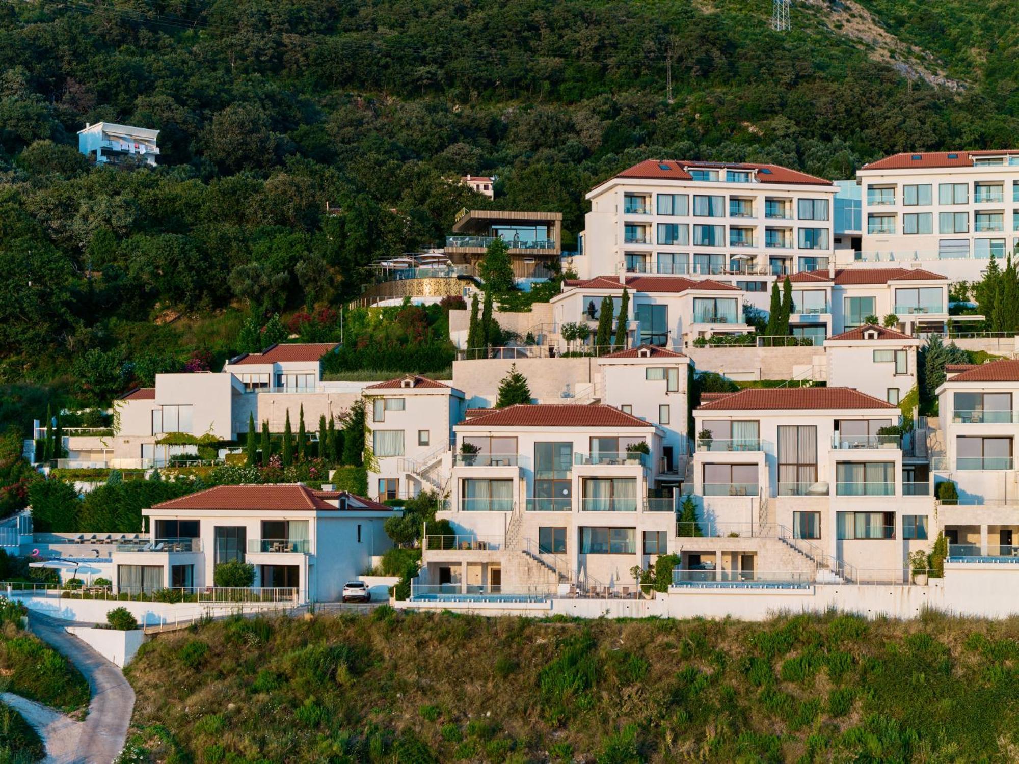 Ananti Resort, Residences & Beach Club - The Leading Hotels Of The World Sveti Stefan Exteriör bild