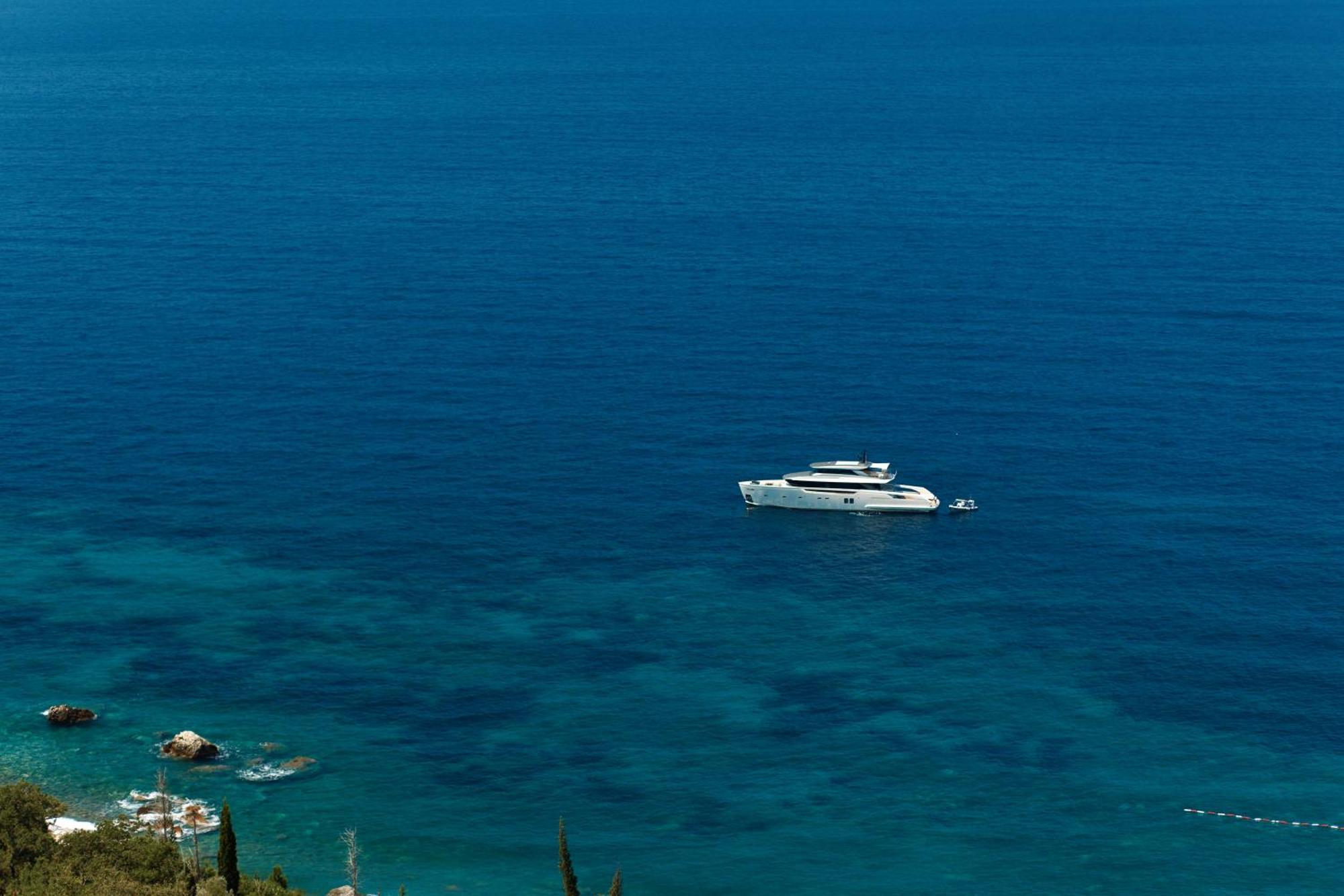 Ananti Resort, Residences & Beach Club - The Leading Hotels Of The World Sveti Stefan Exteriör bild