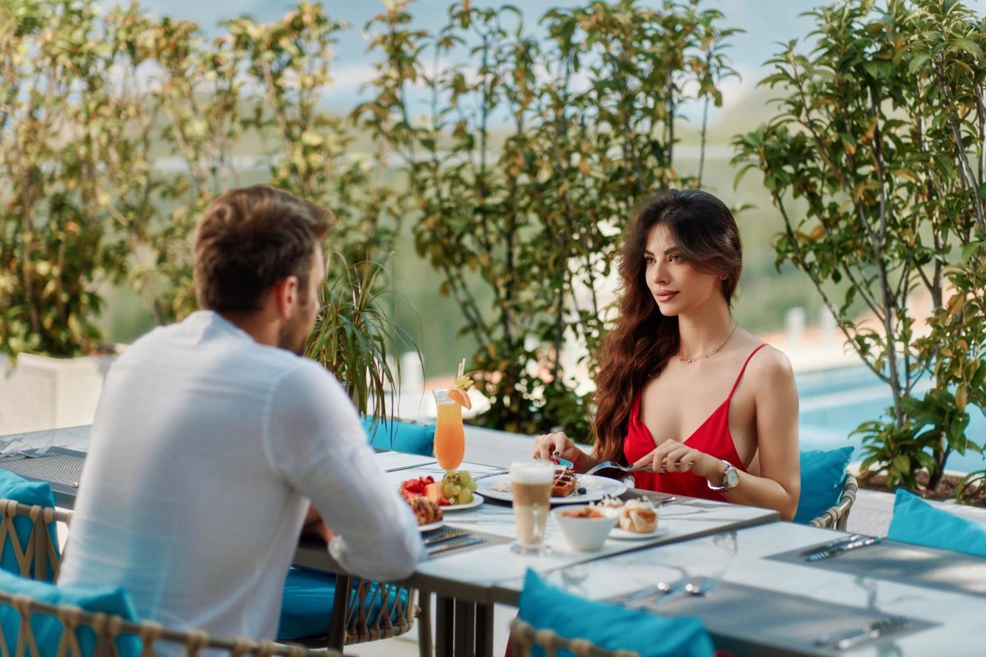 Ananti Resort, Residences & Beach Club - The Leading Hotels Of The World Sveti Stefan Exteriör bild